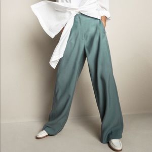 Dynamite Heidi Wide Leg Pants
